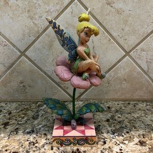 Disney Showcase Collection Jim Shore Tinkerbell SITTING PRETTY 8" Figurine